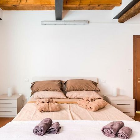 Whouse Suite Apartment Mirasole Bologna Eksteriør billede