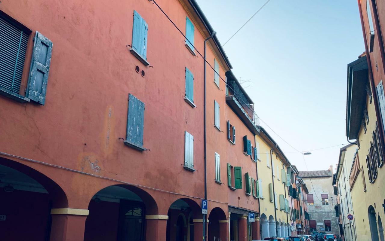 Whouse Suite Apartment Mirasole Bologna Eksteriør billede